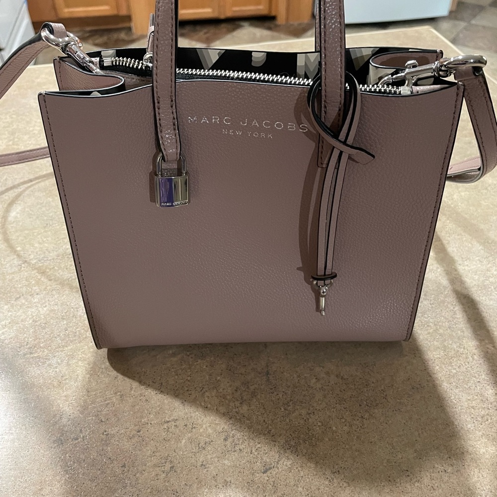 Marc Jacobs Mini Grind